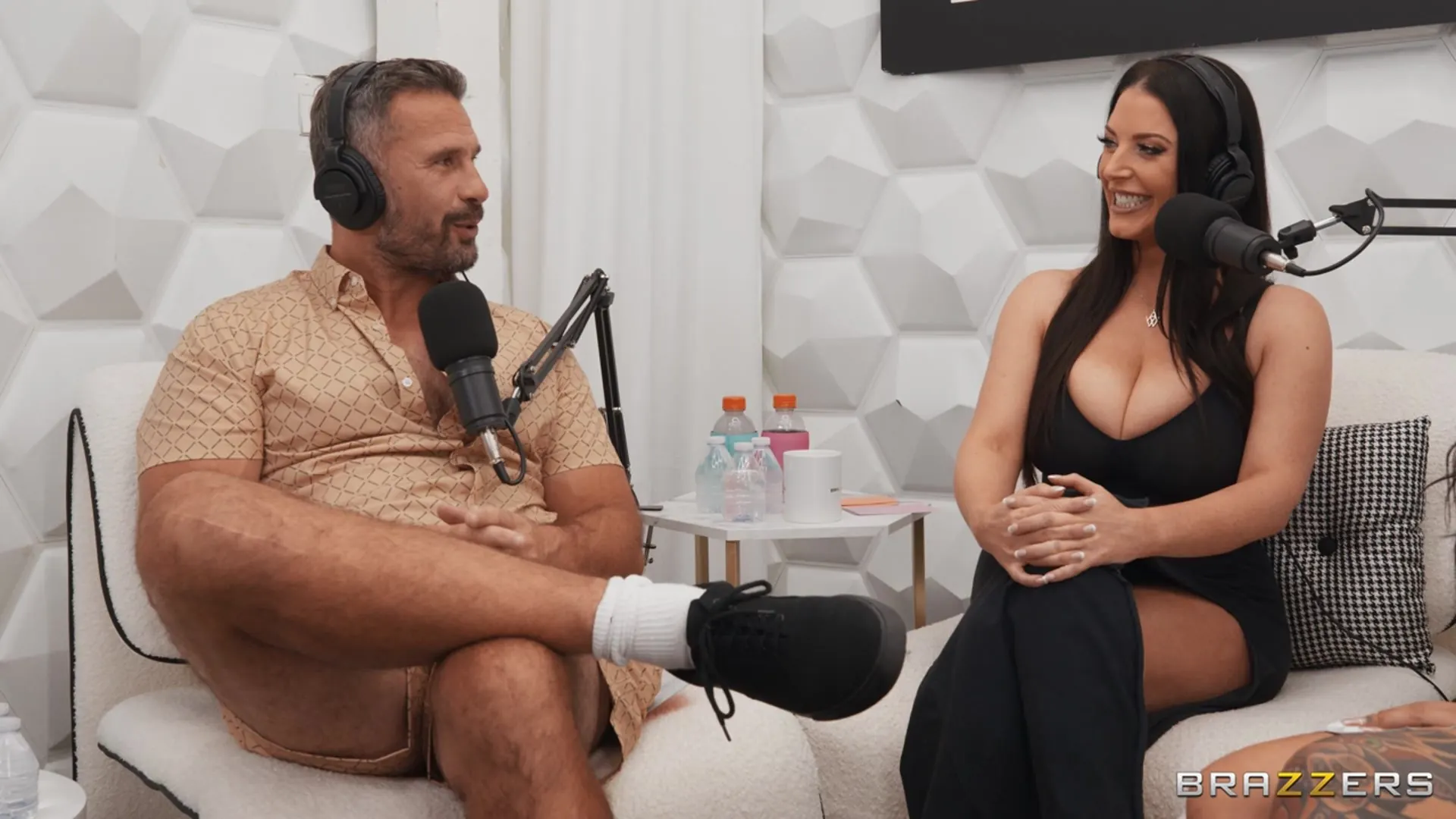 Angela White - The Brazzers Podcast: Episode 1 | Picture (2)