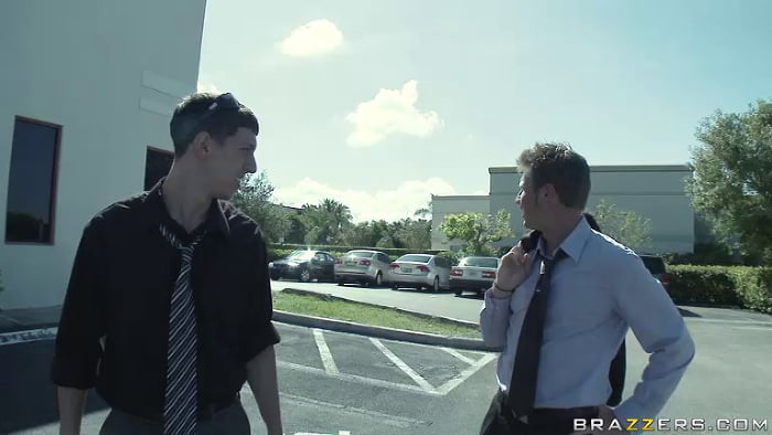 Bridgette B in Brazzers Taxi Service Bridgette B in Brazzers Taxi Service