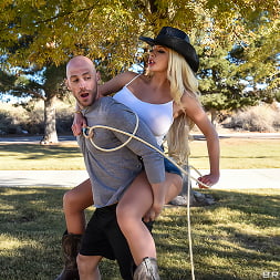 Hahn hungrig Cowgirl