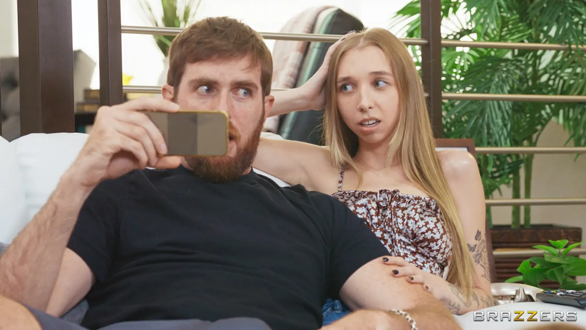 Myra Moans - She Takes A Spin On Her Roomie's Dick | Picture (4)