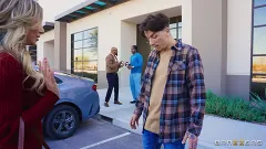 Ainslee - Too Mature For College Dick | Picture (46)