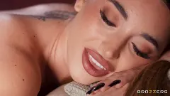 Sara Diamante - Getting Nasty In The Sauna | Picture (1)