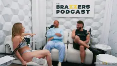 Anna Claire Clouds - The Brazzers Podcast: Episode 17 | Picture (28)
