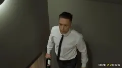 Stacy Bloom - Oiled Up And Pinned Down | Picture (4)