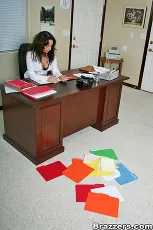 Isabella Manelli - Janitorial Duties | Picture (1)