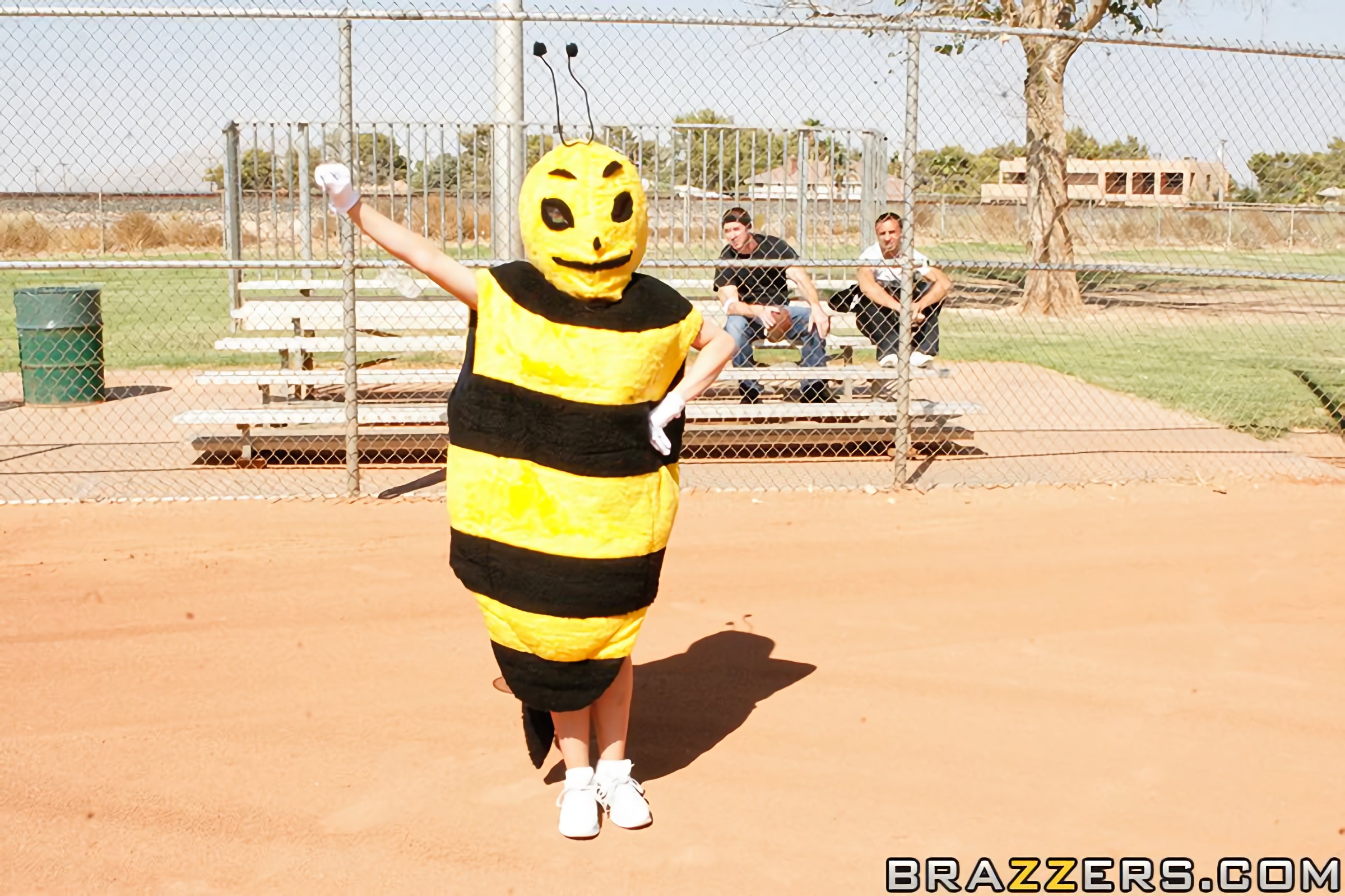 Mascot! Show Me Your Moves