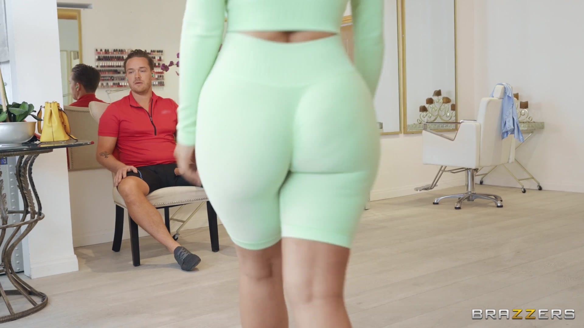 Salón de belleza boner bonanza