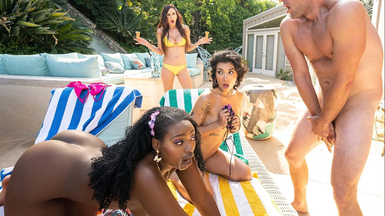 Curious Besties Raunchy Resort