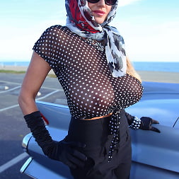 Fahren frau madison wild