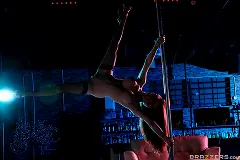 Aaliyah Love - Pole Skills and Holes Filled | Picture (8)