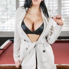 Audrey Bitoni in 'Oh No You Dont'